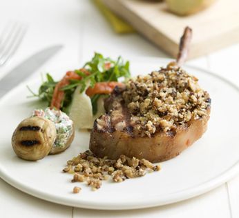 Varkensfilet met krokante notenkorst